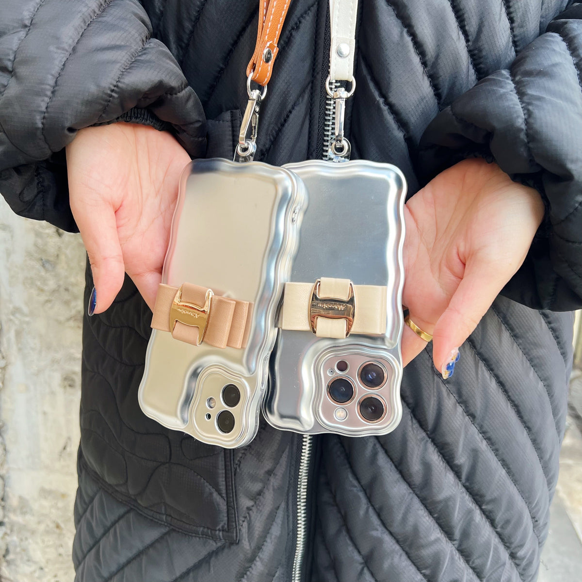 uneune silver strap case